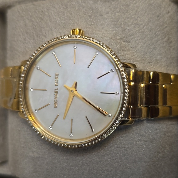 MICHAEL KORS GIFT SET 🎁 ❤️ - Picture 4 of 10